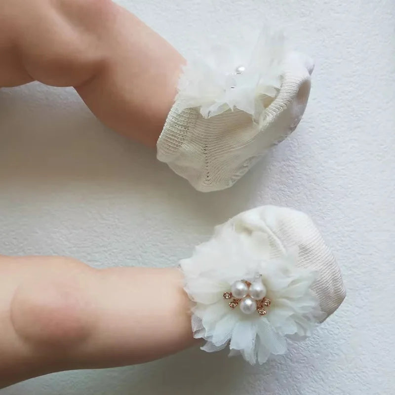 Adorable Baby Bow Set